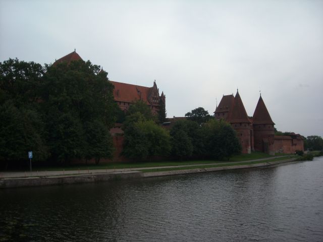 Pelplin - Malbork - FOTO 2 - Przewodnik po Poznaniu, wycieczki po Poznaniu, Wielkopolsce, Polsce, Podroznik Poznan, pilot, przewodnicy