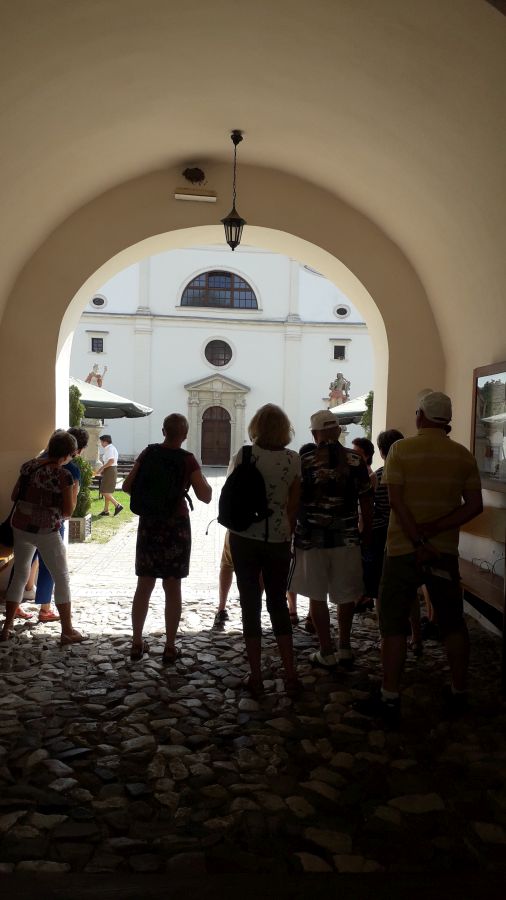 Wyyna Opatowska i Ziemia Sandomierska
5 dni - FOTO 9 - Przewodnik po Poznaniu, wycieczki po Poznaniu, Wielkopolsce, Polsce, Podroznik Poznan, pilot, przewodnicy