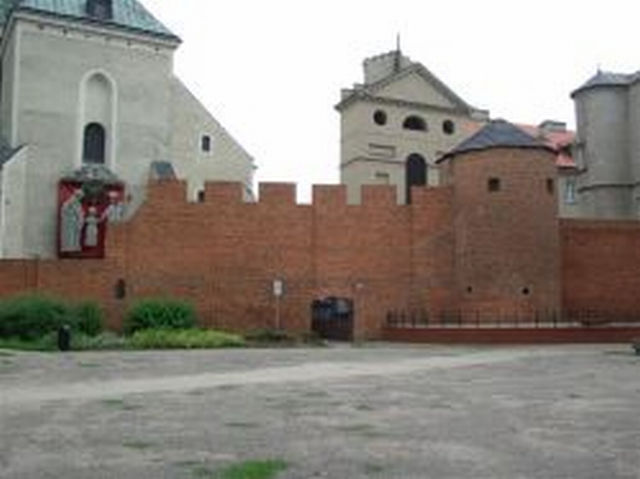 Russw - Kalisz   - FOTO 2 - Przewodnik po Poznaniu, wycieczki po Poznaniu, Wielkopolsce, Polsce, Podroznik Poznan, pilot, przewodnicy